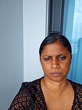 Snapshot of Sensual_indian7 chatting on 03-10-25, 01:21 Sensual indian7 online show from 03-10-25, 01:21