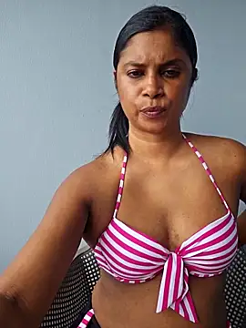 Snapshot of Sensual_indian7 chatting on 02-10-26, 03:11 Sensual indian7 online show from 02-10-26, 03:11