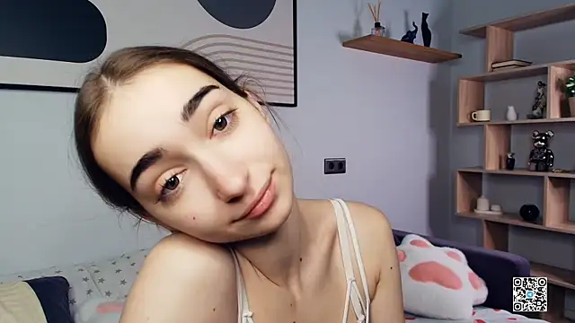 PollyBeev online show from 10-03-25, 07:43