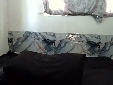 GORGEOUSLIPS online show from 04-10-26, 07:15