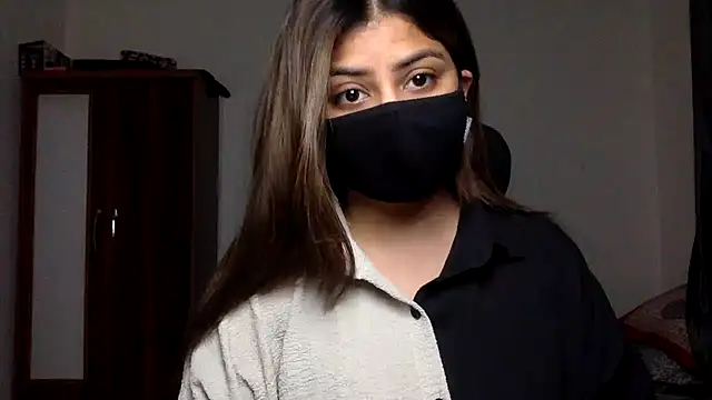 Hoty-Shivangi online show from 03-02-26, 03:52