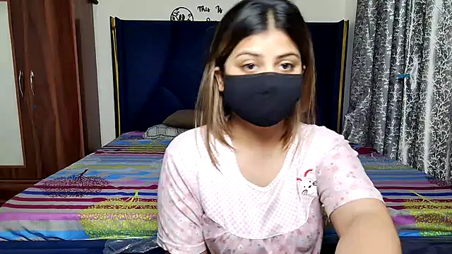 Hoty-Shivangi online show from 05-23-26, 02:05
