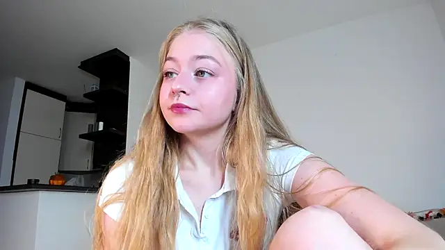 MiaMews online show from 10-30-25, 12:58