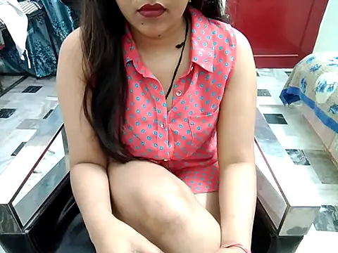 Snapshot of aarushi_sharmaa chatting on 03-03-25, 03:43 aarushi sharmaa online show from 03-03-25, 03:43