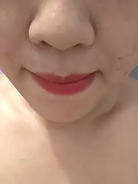 Snapshot of girldam95 chatting on 12-16-25, 07:45 girldam95 online show from 12-16-25, 07:45