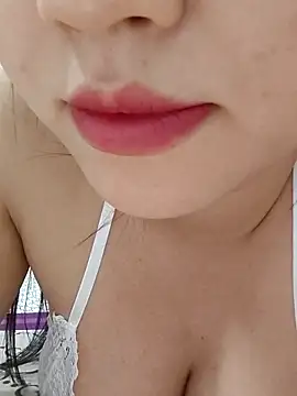 Snapshot of girldam95 chatting on 01-08-26, 04:18 girldam95 online show from 01-08-26, 04:18