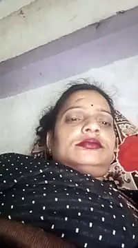 Snapshot of INDIANUE chatting on 02-01-25, 10:34 INDIANUE online show from 02-01-25, 10:34