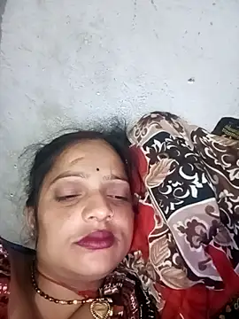 Snapshot of INDIANUE chatting on 02-11-25, 09:14 INDIANUE online show from 02-11-25, 09:14