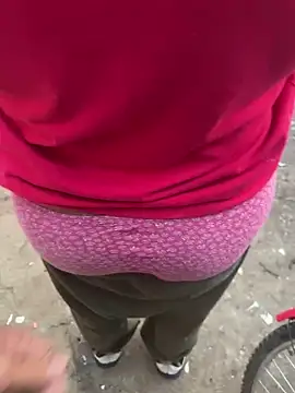 xyztopbeing online show from 02-10-25, 01:57