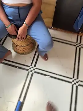 xyztopbeing online show from 01-18-25, 06:34