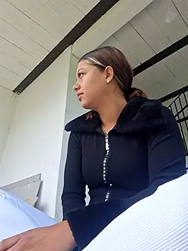 Daila 20  online show from 10-31-25, 01:52