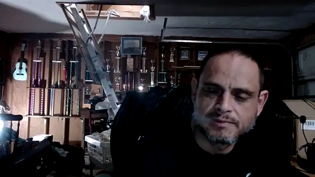 Buffshagswell online show from 03-18-25, 01:46
