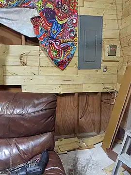 Buffshagswell online show from 10-30-25, 01:04