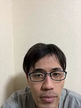 Snapshot of ryusei18570 chatting on 12-17-24, 02:00 ryusei18570 online show from 12-17-24, 02:00