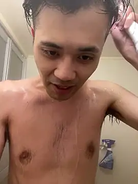 Snapshot of ryusei18570 chatting on 01-23-25, 02:50 ryusei18570 online show from 01-23-25, 02:50