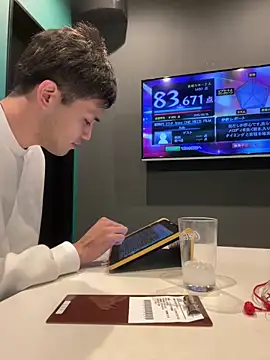 Snapshot of ryusei18570 chatting on 03-15-25, 08:26 ryusei18570 online show from 03-15-25, 08:26