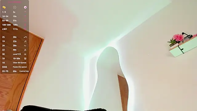 Jimena White  online show from 03-01-25, 07:51