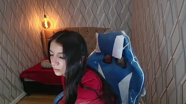 Angelchristix online show from 10-27-25, 01:34