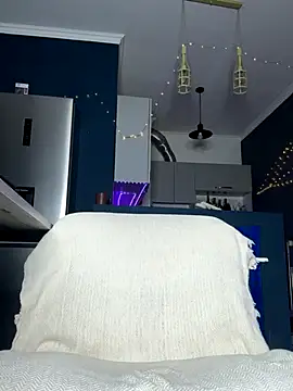 NickiLike online show from 09-28-25, 05:09