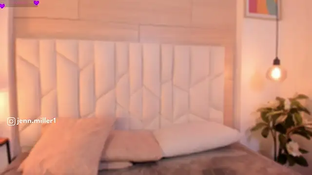 Jennmiiller  online show from 04-17-26, 12:41