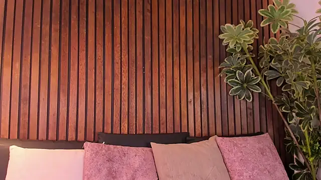 Jennmiiller  online show from 01-15-26, 12:19