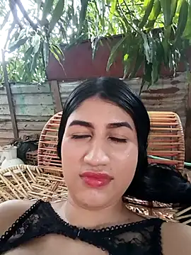 Snapshot of Julix_A chatting on 09-20-25, 08:47 Julix A online show from 09-20-25, 08:47