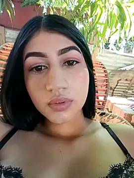 Snapshot of Julix_A chatting on 09-26-25, 07:54 Julix A online show from 09-26-25, 07:54