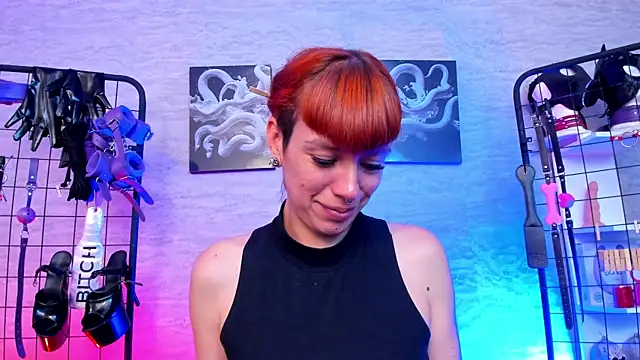 Snapshot of IvanaFetish chatting on 09-19-25, 12:09 IvanaFetish online show from 09-19-25, 12:09
