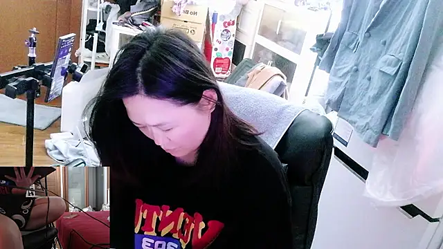 rami0428 online show from 04-30-26, 01:23