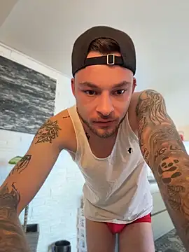 hottwoboys online show from 05-10-26, 08:07