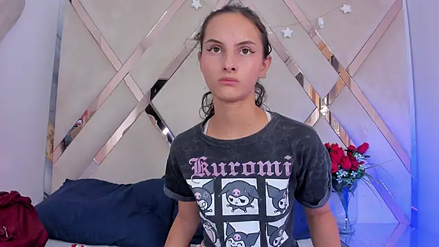 ninaht online show from 11-18-25, 08:56