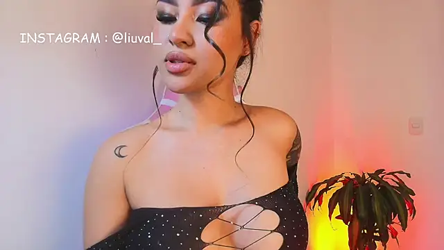 Liujunne2 online show from 07-22-26, 03:30