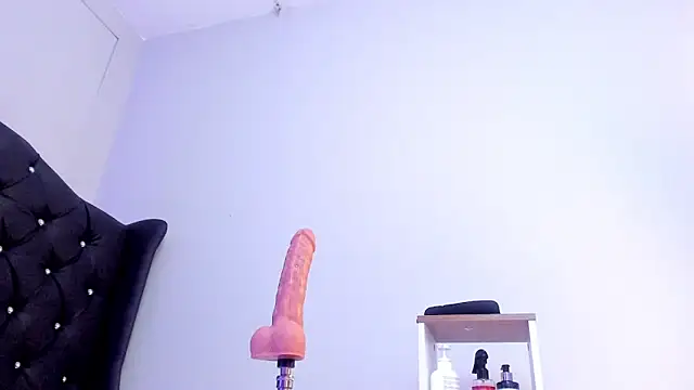 lannarusso  online show from 02-20-25, 05:52