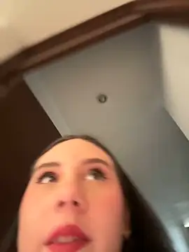  ISABELLA HOT  online show from 12-14-25, 12:44