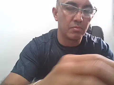 Snapshot of exmilitary chatting on 02-24-26, 09:48 exmilitary online show from 02-24-26, 09:48