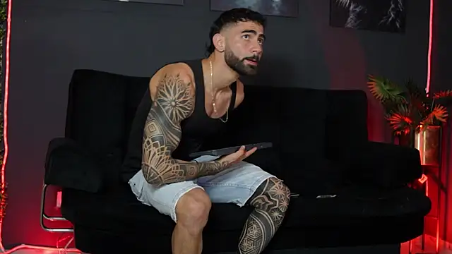 Austin bolt online show from 12-01-25, 03:40