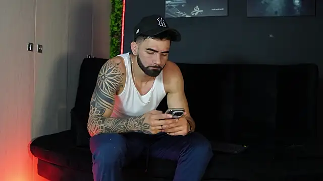 Austin bolt online show from 01-09-26, 01:56