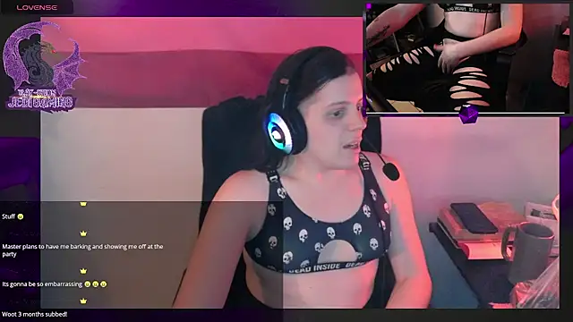 Snapshot of Rae-Suon chatting on 02-19-25, 12:14 Rae-Suon online show from 02-19-25, 12:14