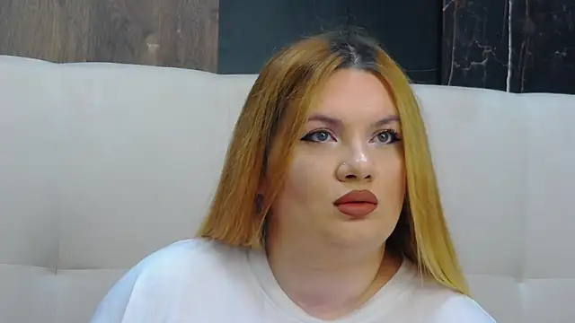 MelanieBrownn online show from 11-12-25, 03:49