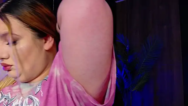 MelanieBrownn online show from 02-18-26, 07:17