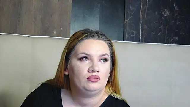 MelanieBrownn online show from 01-15-26, 05:44