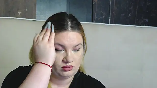 MelanieBrownn online show from 01-11-26, 07:15