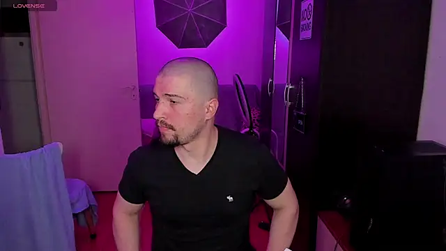 Michael Wolfborn online show from 04-07-26, 04:09