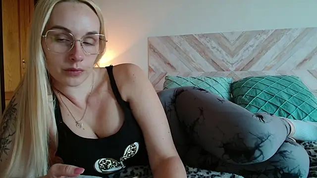 secretmuses online show from 03-31-26, 06:10