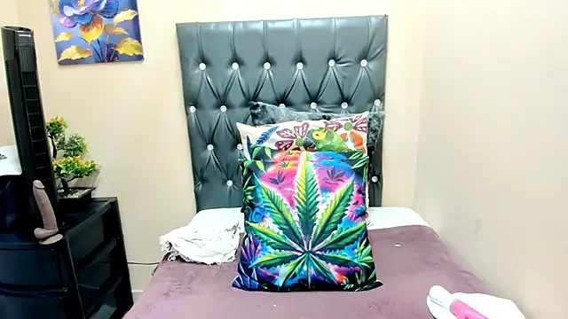 Temptressqeen online show from 01-06-26, 05:22