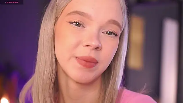  AlinaBailey online show from 02-06-26, 07:48