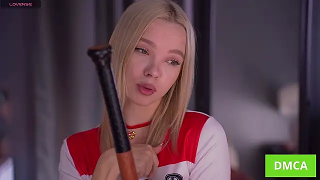  AlinaBailey online show from 10-26-25, 08:04