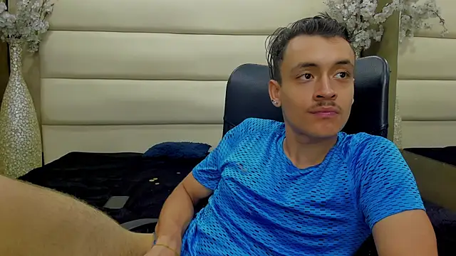 Desmon Clark online show from 03-11-25, 07:14