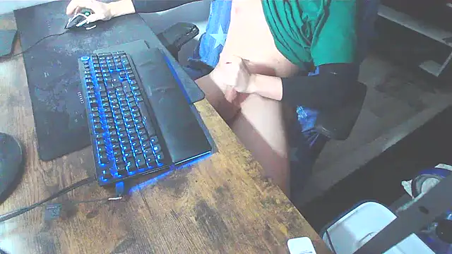 WouldLovetoFuckYou666 online show from 02-23-26, 07:03