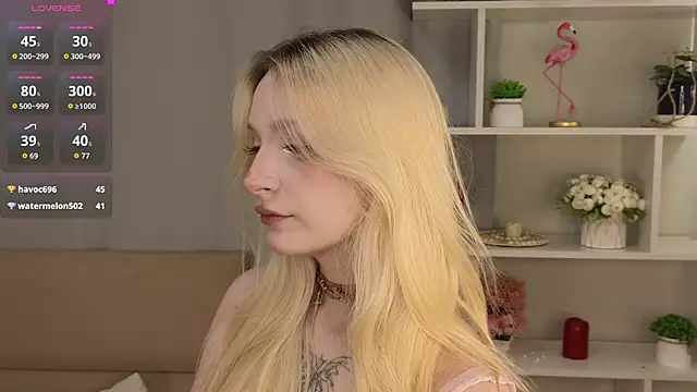 Snapshot of Naughty__Couplles chatting on 02-26-26, 03:28 Naughty Couplles online show from 02-26-26, 03:28